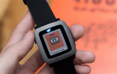 Màn hình của Pebble Time Kick Starter