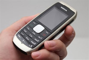 Nokia 1800 giá 680.000 đồng 