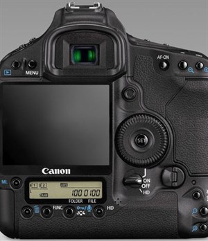 1D Mark IV và 550D có firmware mới 