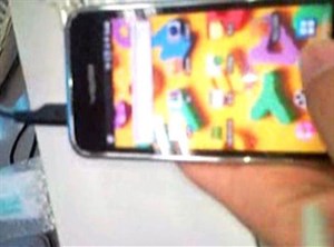 Lộ hình ảnh mẫu máy nghe nhạc Samsung Galaxy