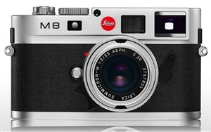 Leica 'vá' lỗi cửa trập M8