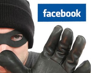 Đạo chích dùng Facebook để rình chủ nhà đi vắng