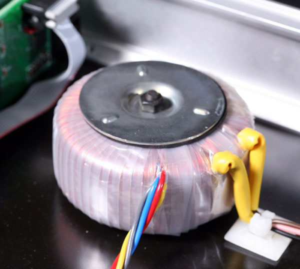 Đánh giá preampli và ampli Goldmund Metis 2 và 3