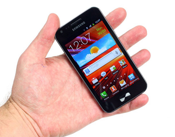 Galaxy Z màn hình 4,2 inch ra mắt