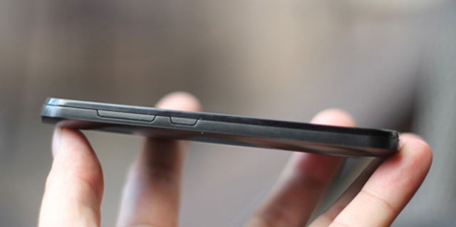 Optimus Black chính hãng giá 8,9 triệu