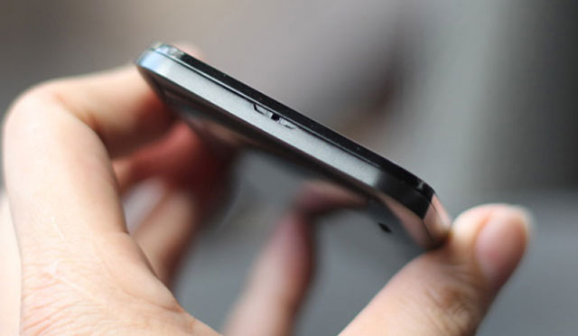 Optimus Black chính hãng giá 8,9 triệu