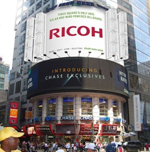 Ricoh mua lại Pentax với ý định xâm nhập thị trường DSLR