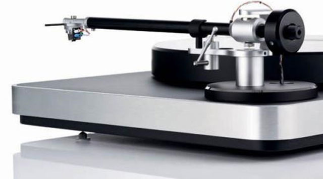 Đánh giá đầu đĩa than Clearaudio Concept