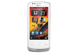 Hình ảnh rõ hơn của Nokia 700 Zeta