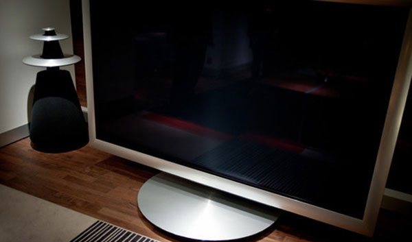 Cận cảnh TV 3D 100.000 USD của Bang & Olufsen