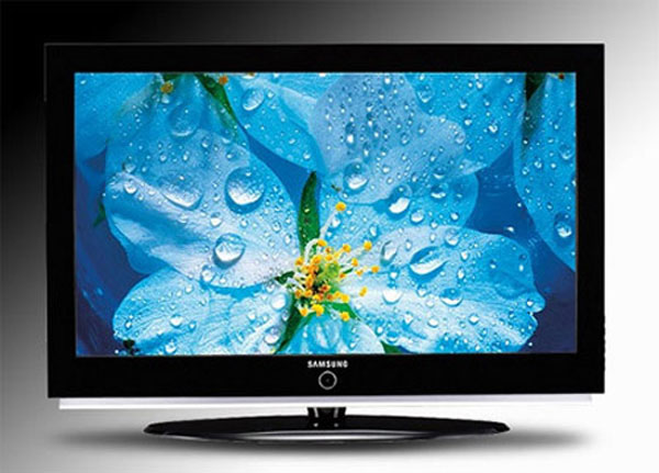 Lợi nhuận mảng TV Samsung năm nay có thể giảm một nửa