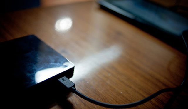 Máy chiếu 'tí hon' phát hình trực tiếp từ tablet