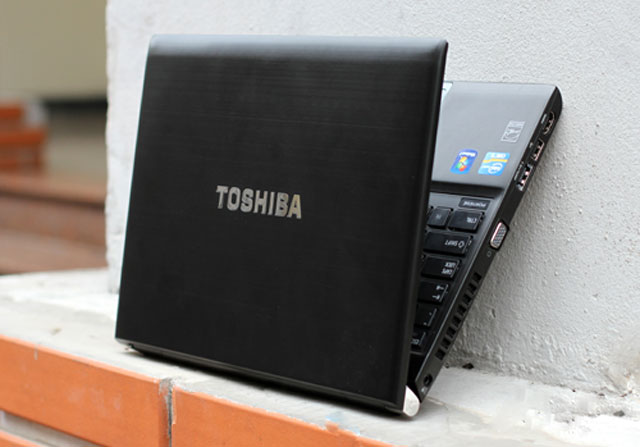 Đánh giá Toshiba Portégé R830