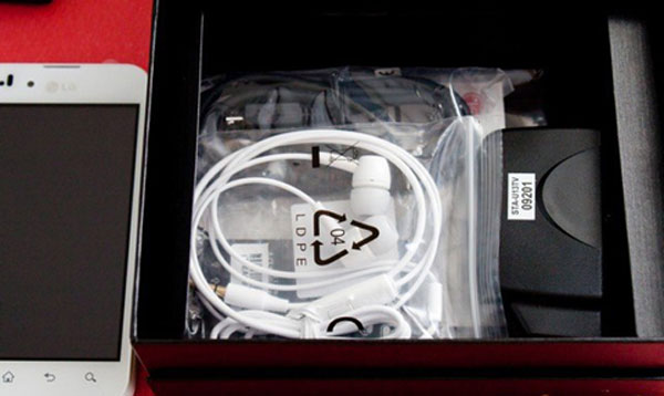 LG Optimus White tháng 8 bán tại VN