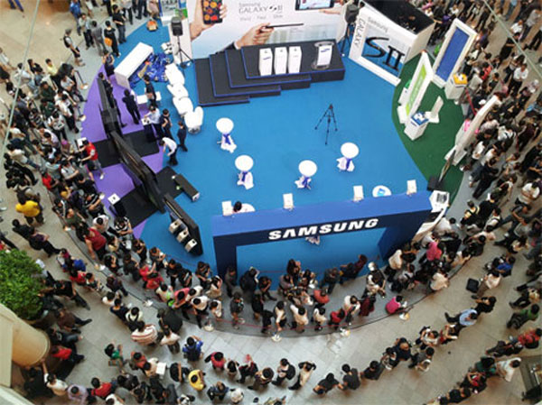 Samsung dự định bán 300 triệu điện thoại năm nay