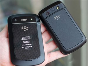 Bộ tứ BlackBerry Bold ở VN đọ dáng
