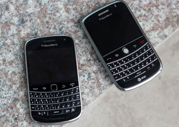 Bộ tứ BlackBerry Bold ở VN đọ dáng