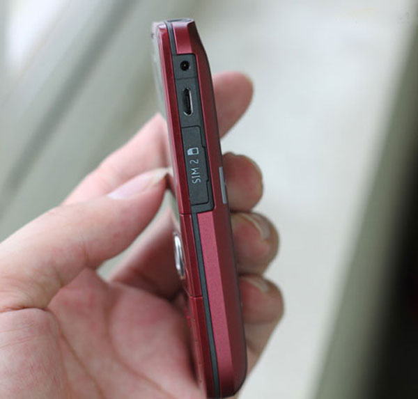 'Đập hộp' Nokia C2 hai sim