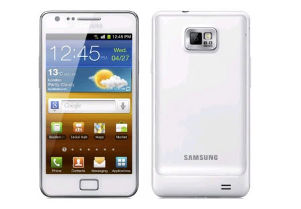 Hình ảnh Galaxy S II màu trắng xuất hiện