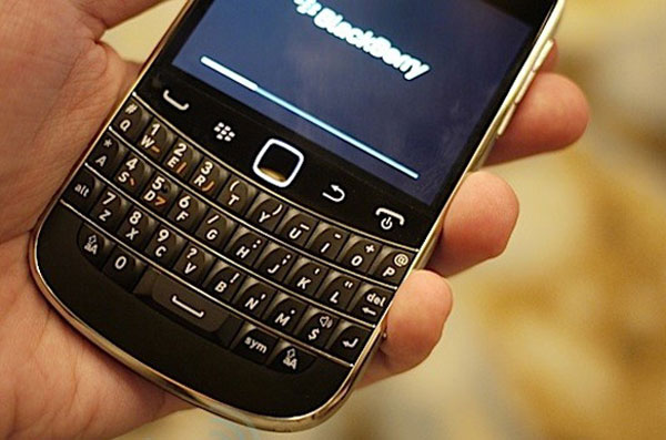 10 mẫu di động đang gây sốt ở châu Á