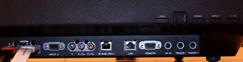 Máy chiếu 4K đầu tiên giá hơn nửa tỷ đồng ở Việt Nam