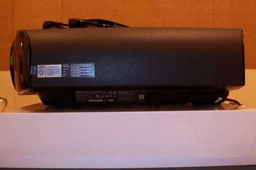 Máy chiếu 4K đầu tiên giá hơn nửa tỷ đồng ở Việt Nam