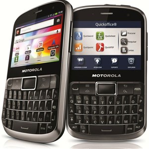 Motorola ra smartphone QWERTY 'siêu bền'