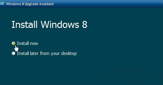 Chọn Install now để cài đặt Windows 8