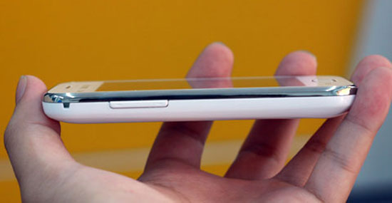 Samsung Galaxy Ace Duos có mặt tại VN