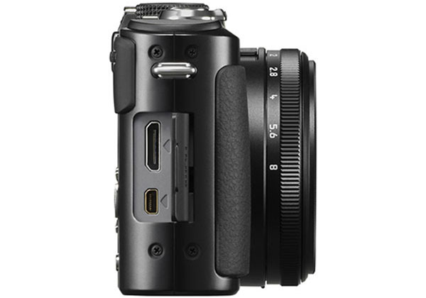 Panasonic ra LX7 cảm biến CMOS