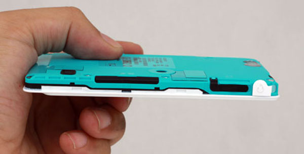 Sony Xperia Go chính hãng 8,5 triệu đồng