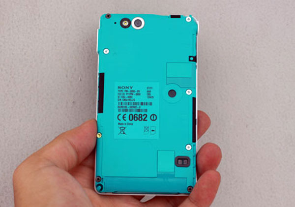 Sony Xperia Go chính hãng 8,5 triệu đồng