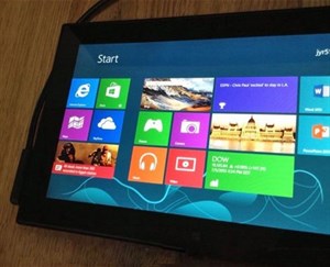 Máy tính bảng Windows RT của Nokia dùng chip bốn lõi