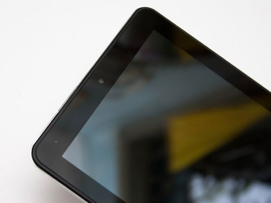 Máy tính bảng PI C005 lõi tứ giá 2,7 triệu đồng