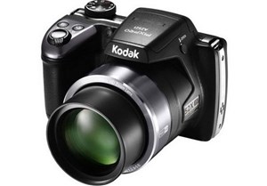Máy ảnh siêu zoom 52x đầu tiên của Kodak