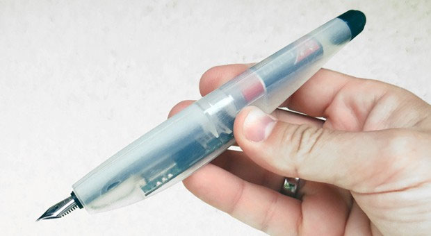 Bút Lernstift Bút Lernstift tự rung khi bạn viết sai chính tả