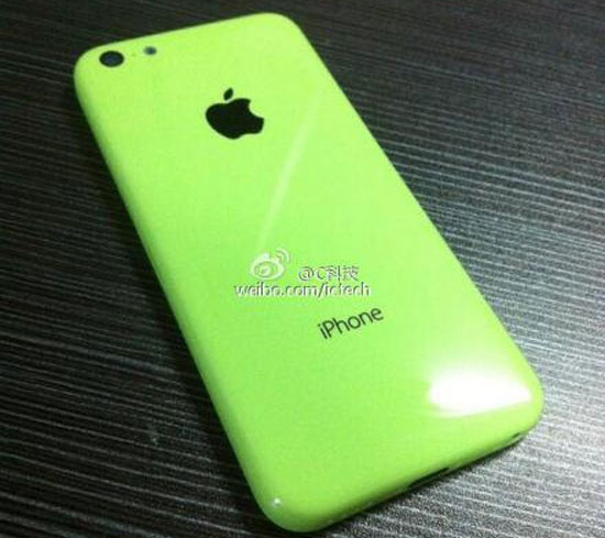 Vỏ lưng bằng nhựa iPhone giá rẻ có thể được thiết kế như iPod Touch thế hệ 5
