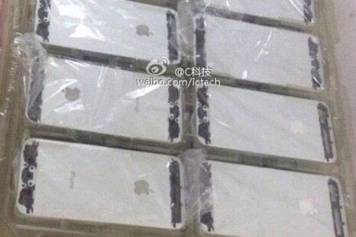 iPhone 5S sẽ trông giống iPhone 5. iPhone 5S có thể dùng vỏ "bền gấp hai lần kim loại thường"