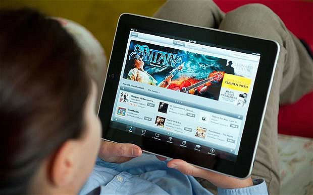 iOS vượt qua Android về lượng truy cập web di động