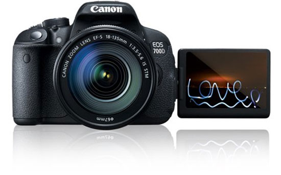 EOS 700D - DSLR cho người mới sử dụng của Canon