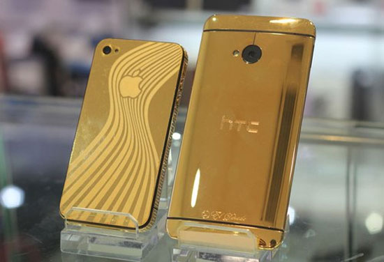 HTC One mạ vàng 24k đầu tiên ở Việt Nam