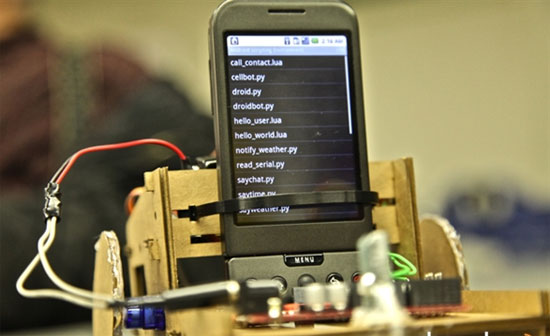 Những việc có thể làm với một chiếc điện thoại bỏ đi