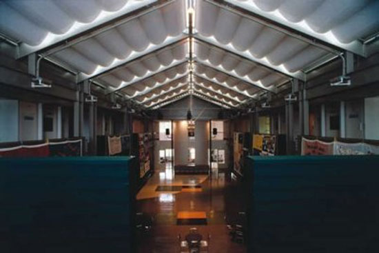 Thi thoảng Apple còn dựng cả hàng rào vật lý Ví dụ xuất sắc về khả năng giữ bí mật của Apple