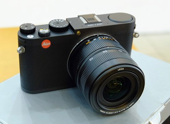 Leica X Vario có kích thước lớn hơn một chút so với X2. Máy ảnh Leica X Vario giá gần 70 triệu đồng tại Việt Nam