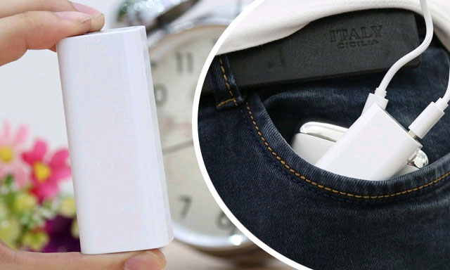 Đừng để điện thoại hết pin khi lên máy bay