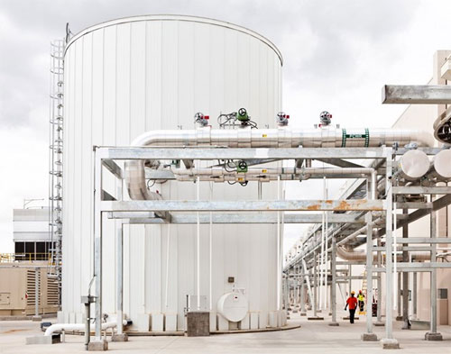 Trung tâm dữ liệu ở South Carolina có bồn chứa có thể chứa tới 240.000 lít nước, được sử dụng để làm mát trung tâm dữ liệu