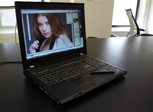 Cảm nhận ban đầu về “cỗ máy” Lenovo ThinkPad W700