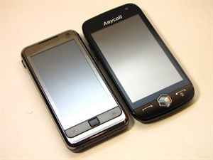 Samsung Omnia vs. Omnia II