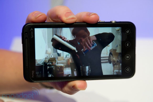 Sony Ericsson sẽ sản xuất điện thoại 3D màn hình khủng