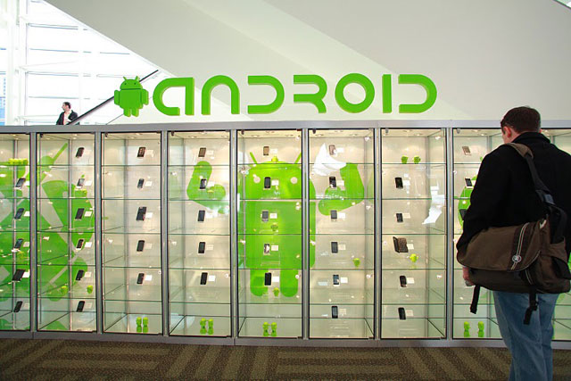 Android chiếm gần một nửa thị trường smartphone 